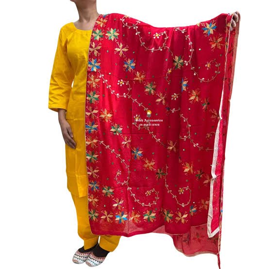 Phulkari dupatta with plain suit